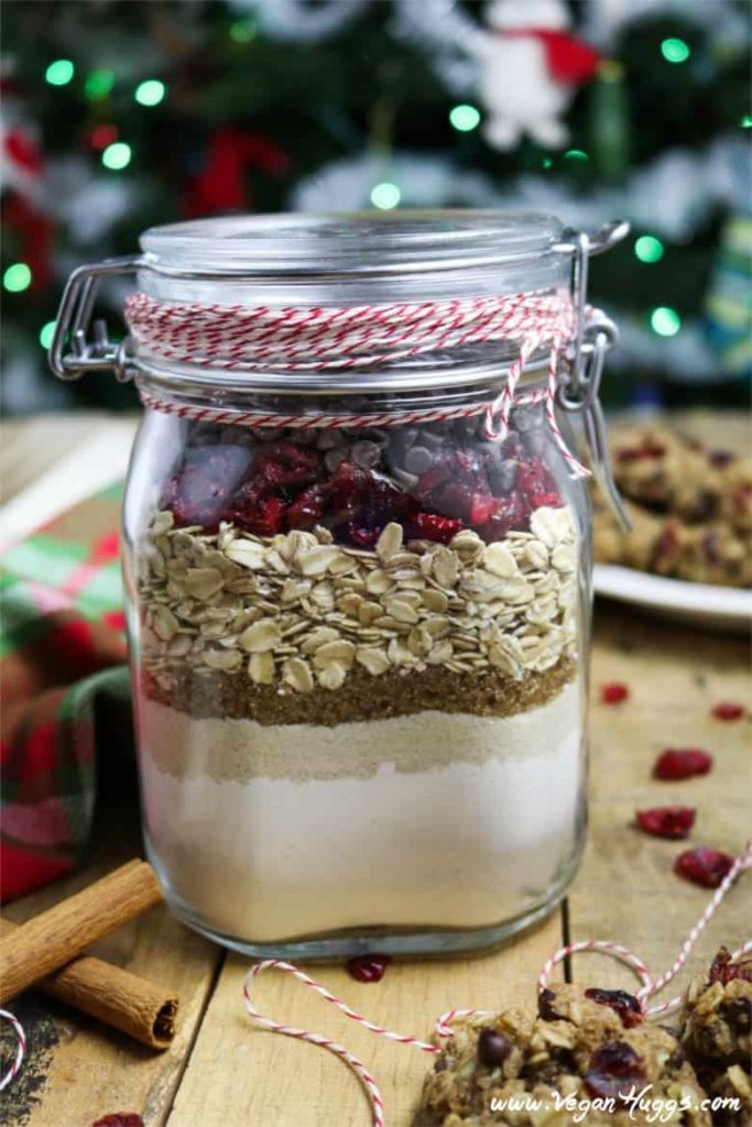 cranberry oatmeal cookie jar