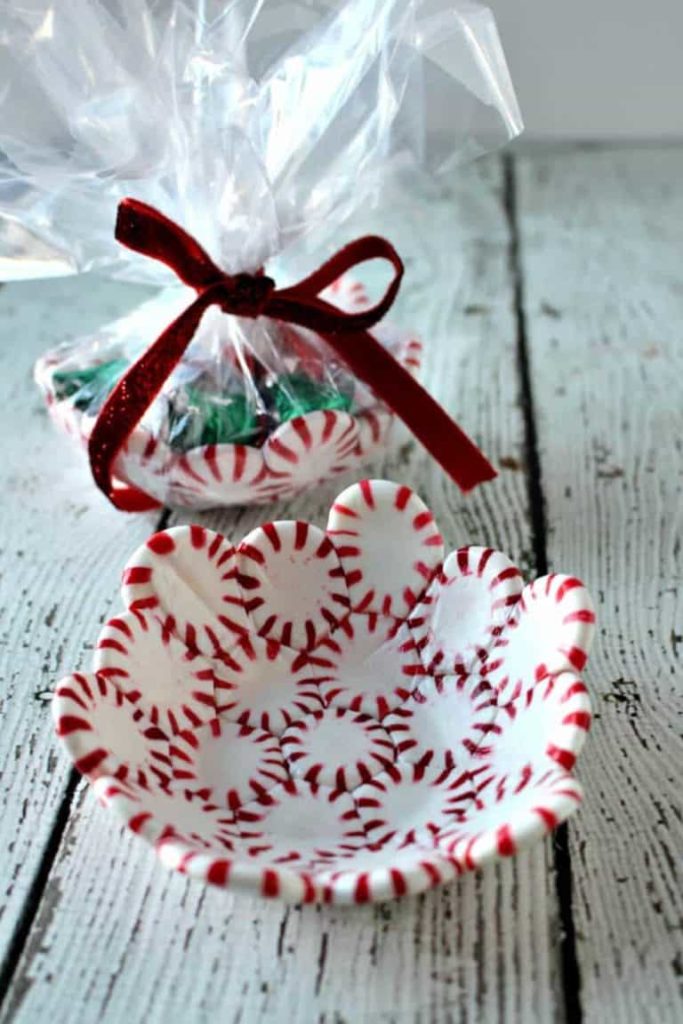 peppermint candy bowl. 30+ Ultimate DIY Christmas Teacher Gifts