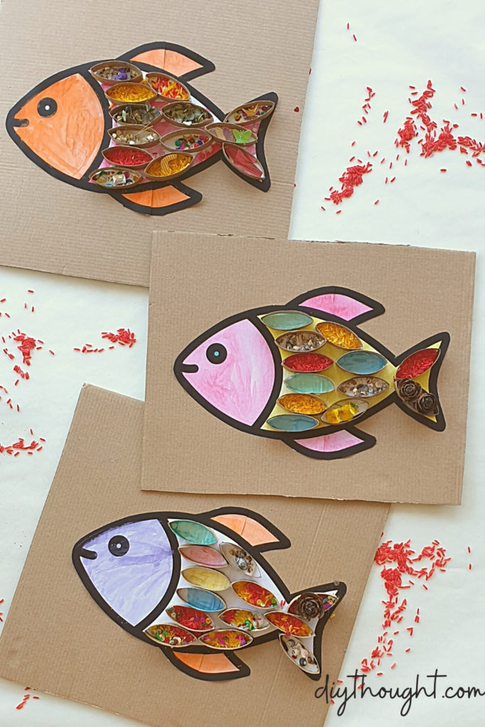 Cardboard Tube Fish Art - diy Thought